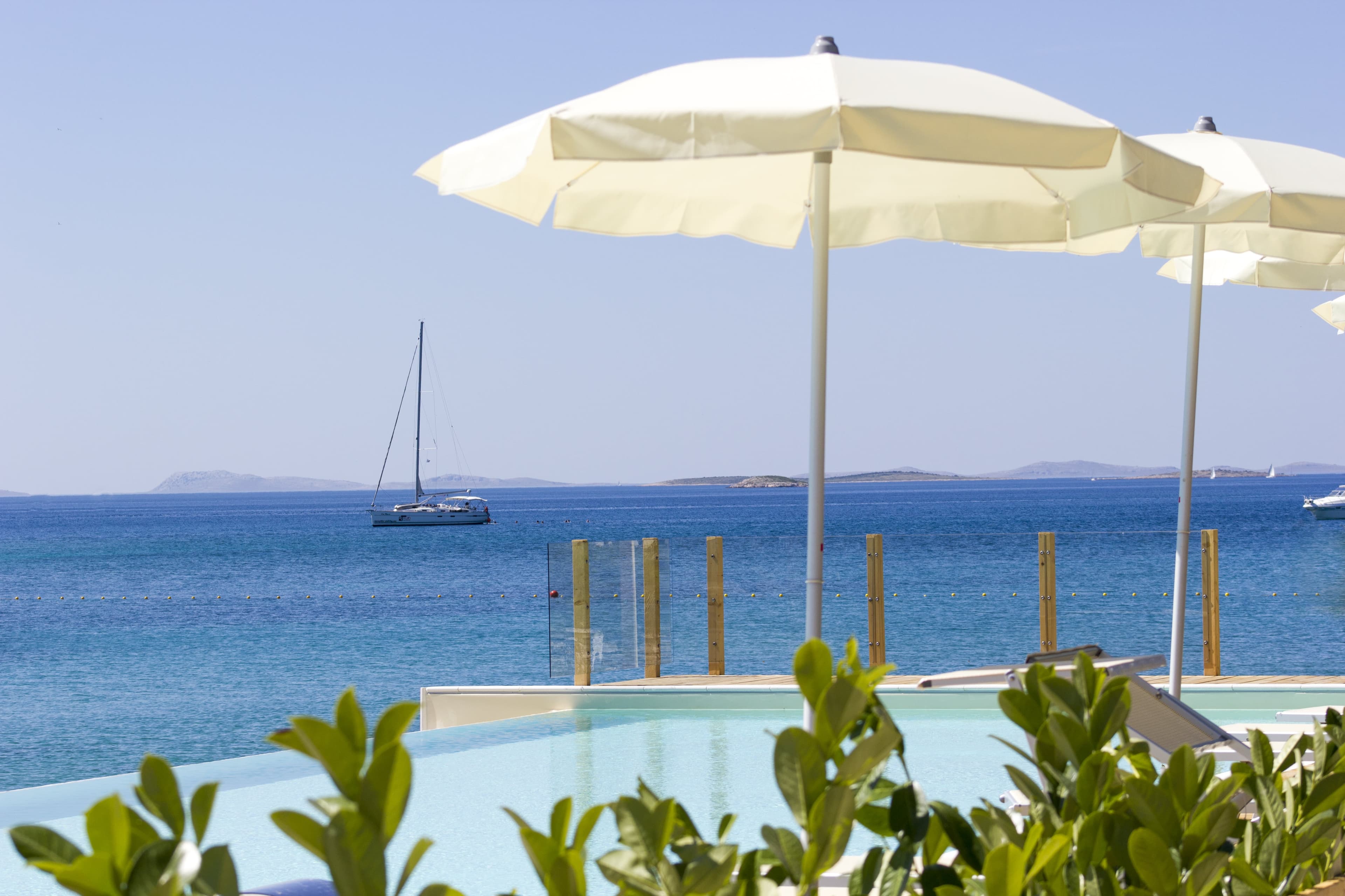 Crvena Luka Beach